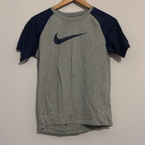 The Nike Tee Dri-Fit Grey with Navy Logo Sz XL EUC